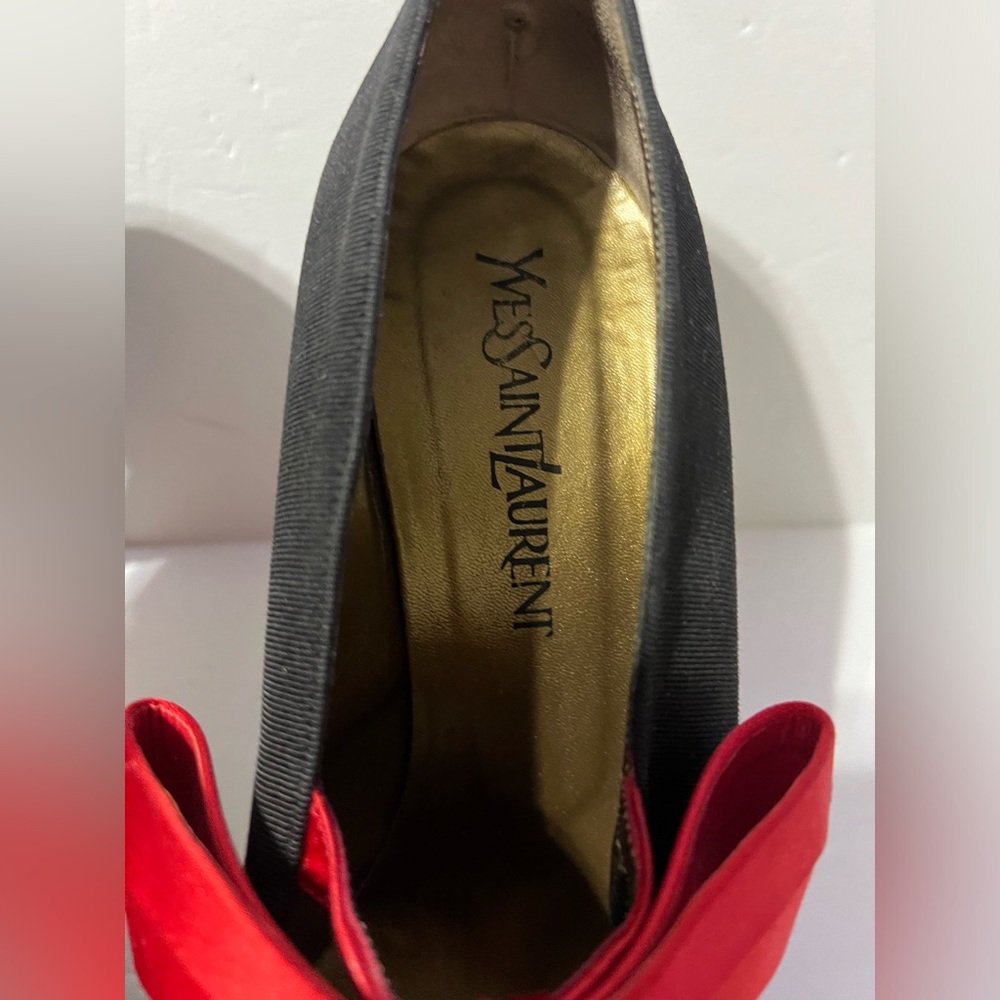 38 Yves Saint Laurent YSL Black Fabric /Leather Red Bow Pumps 8 •Vintage - Picture 15 of 15